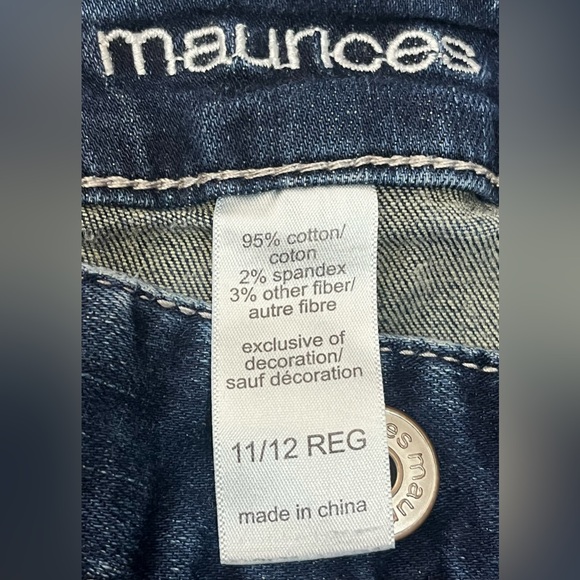 Maurices Women’s Dark Blue Denim Boot Cut Jeans w Faux Back Pockets Size 11/12 - Picture 11 of 16